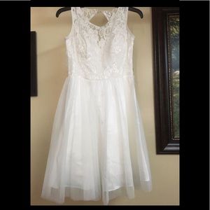 White plain dresss